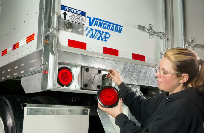 hdtapril21-lighting-2-optronix_1768077404291_ognnkx